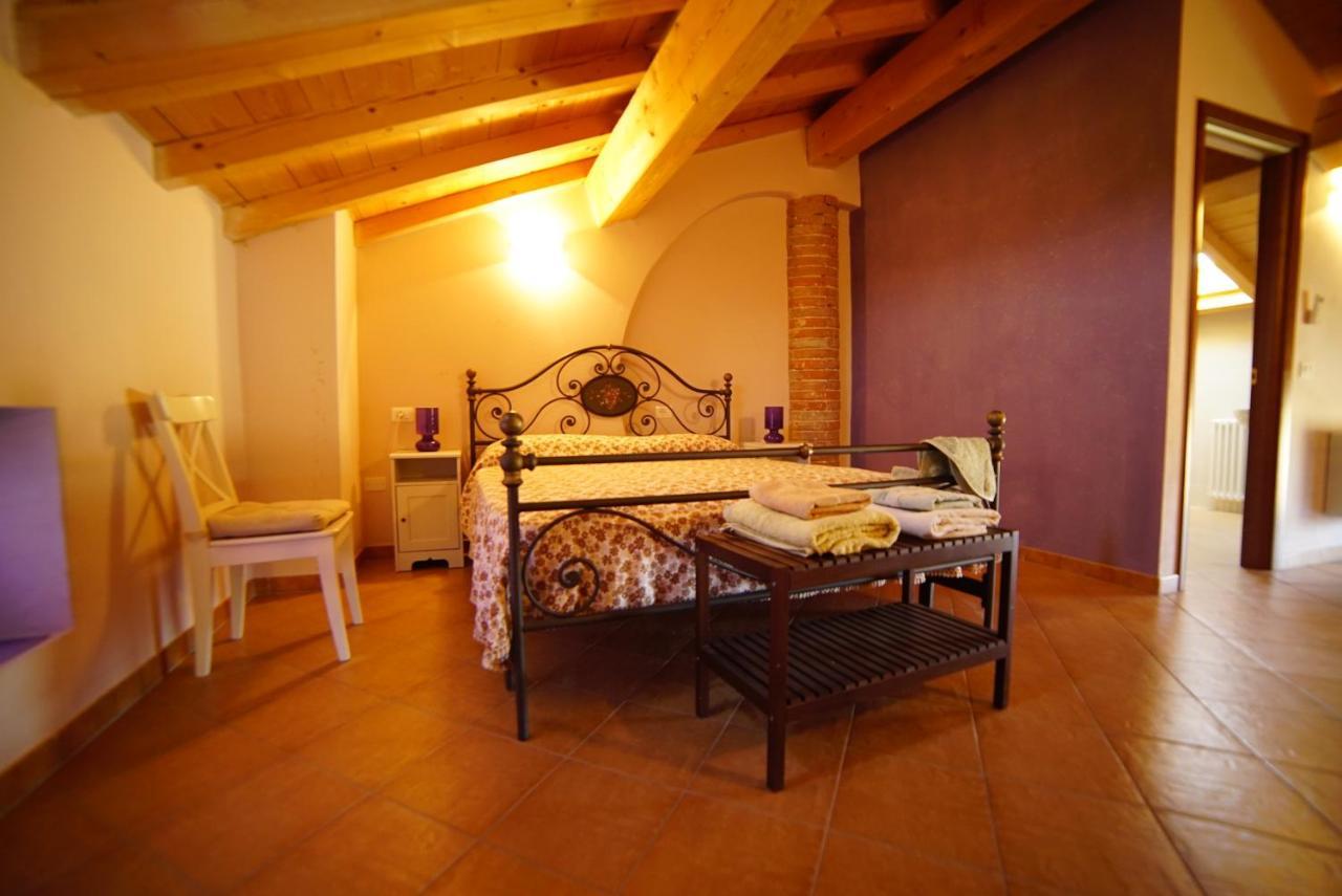 Agriturismo Il Sole Villa Rivarolo del Re ed Uniti Kültér fotó