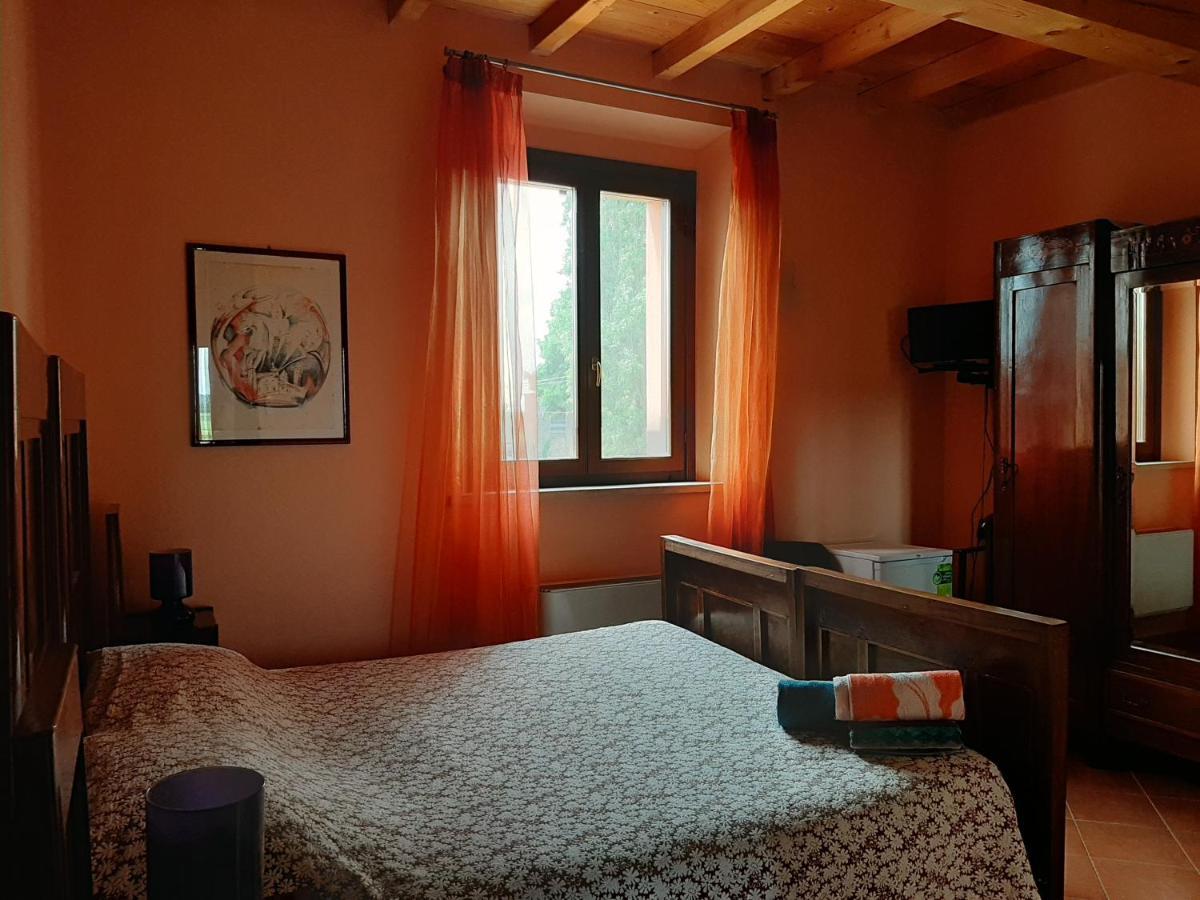 Agriturismo Il Sole Villa Rivarolo del Re ed Uniti Kültér fotó