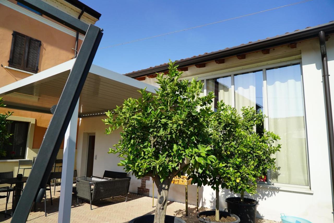 Agriturismo Il Sole Villa Rivarolo del Re ed Uniti Kültér fotó