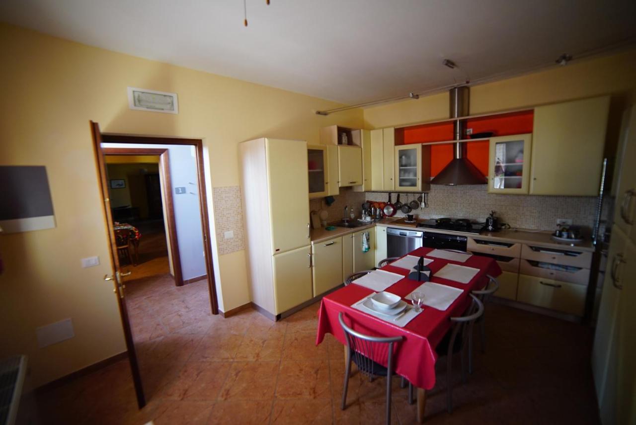 Agriturismo Il Sole Villa Rivarolo del Re ed Uniti Kültér fotó