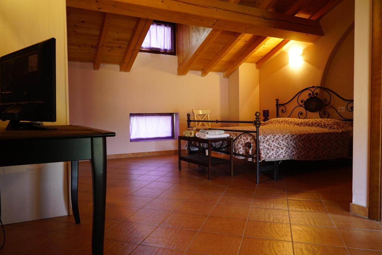 Agriturismo Il Sole Villa Rivarolo del Re ed Uniti Kültér fotó